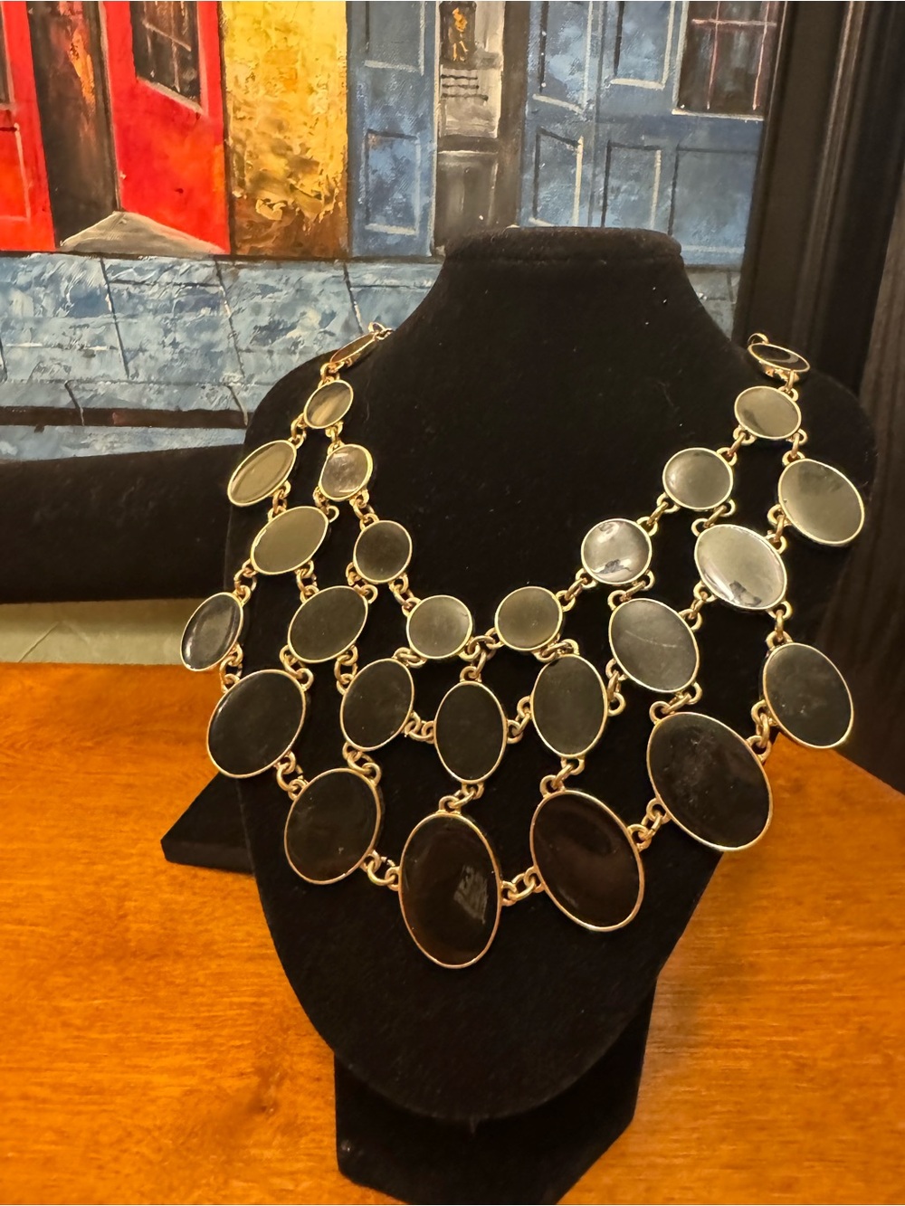 Bold Cream or Black Multi-Oval Statement Necklace - Picture 2 of 6
